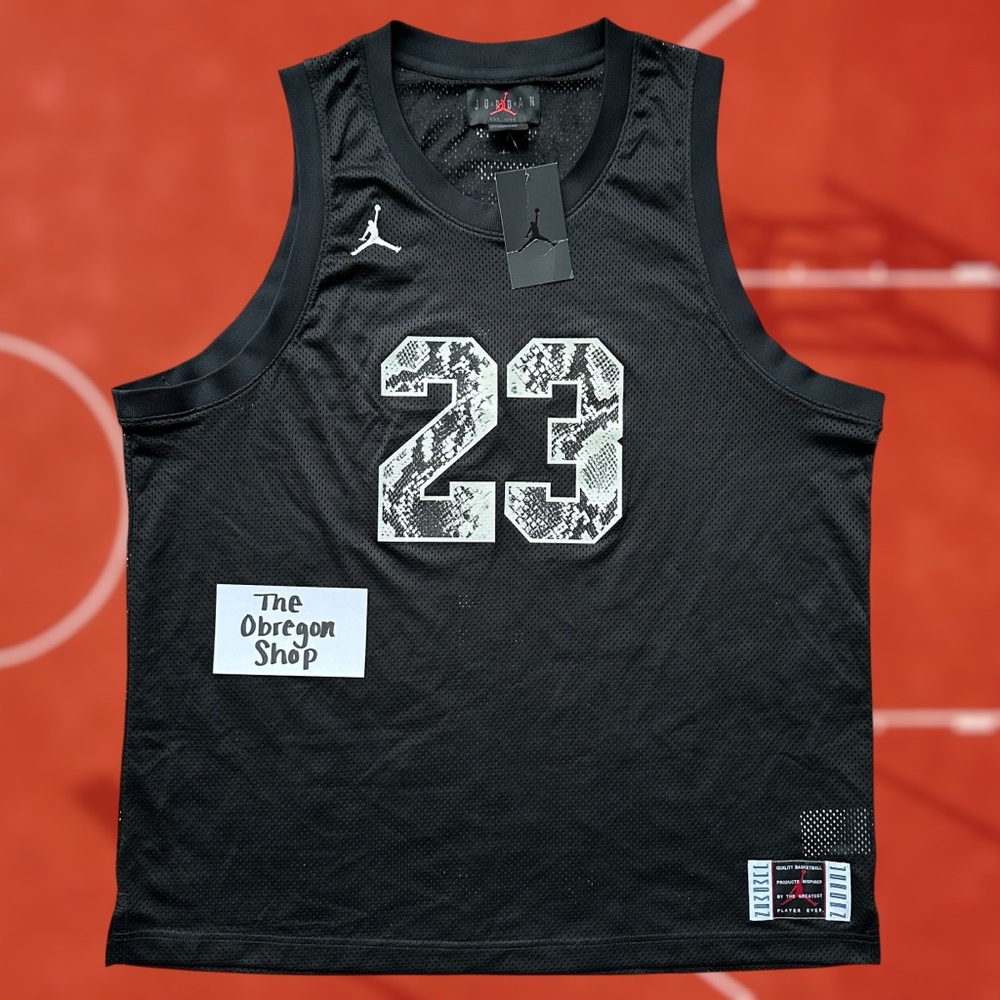 NIKE AIR JORDAN JUMPMAN LEGACY AJ11 SNAKESKIN MESH BASKETBALL JERSEY MENS WHITE